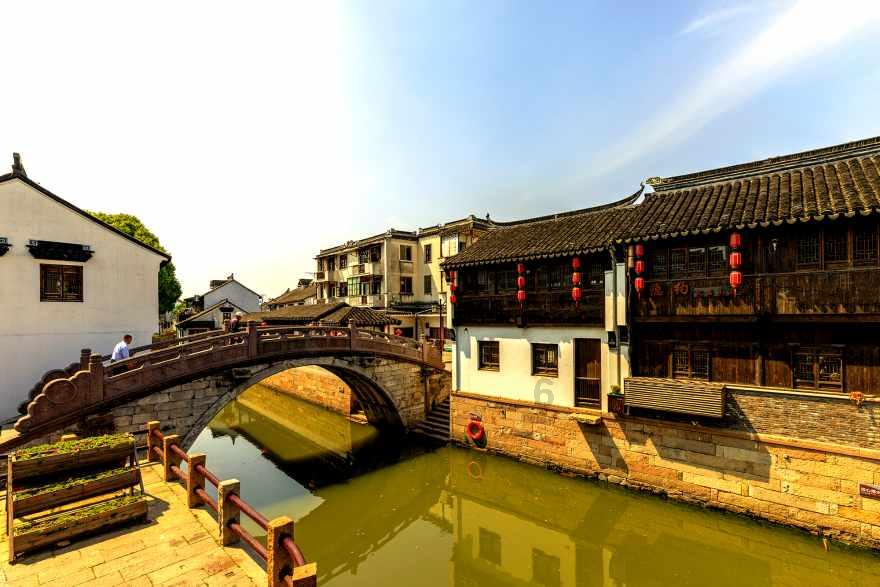 《名利场》这本书的主要内容是什么?-快捷高效的有问必答平台